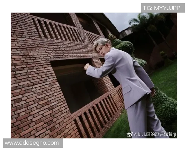 足球明星中谁是成龙的忠实粉丝揭秘与他们的友谊故事